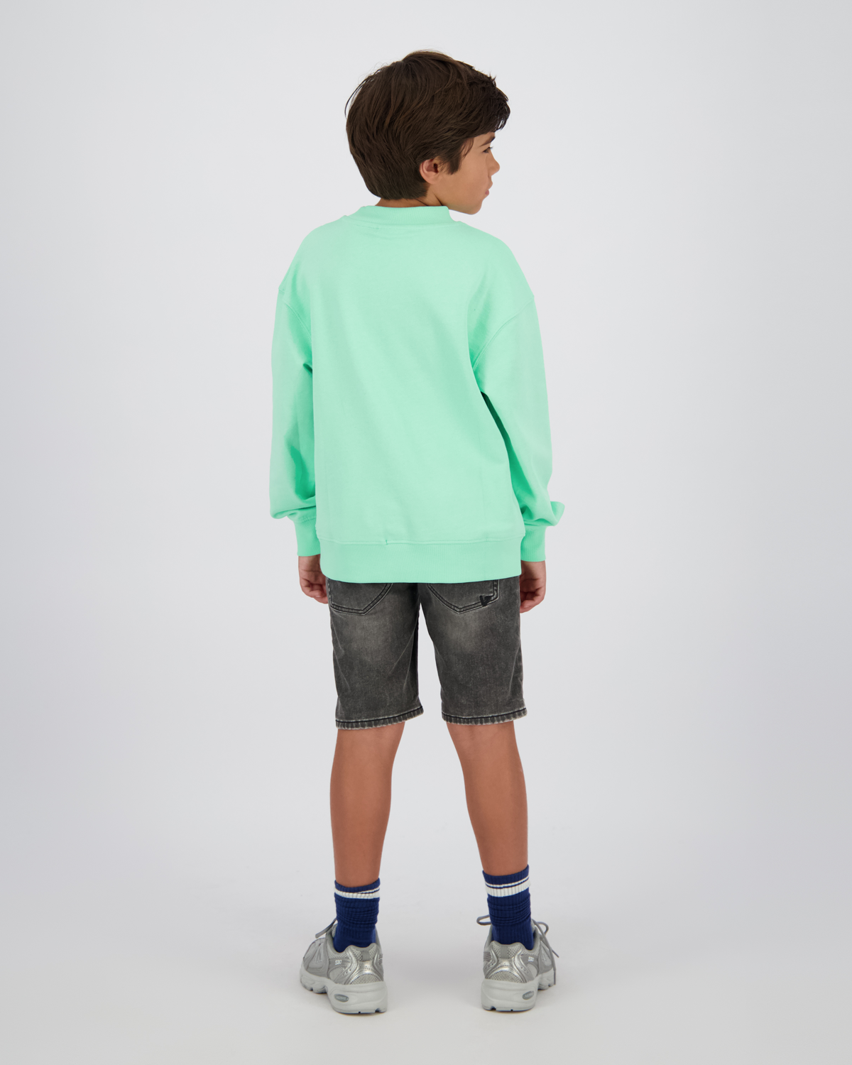 Sweater Icon-crewneck