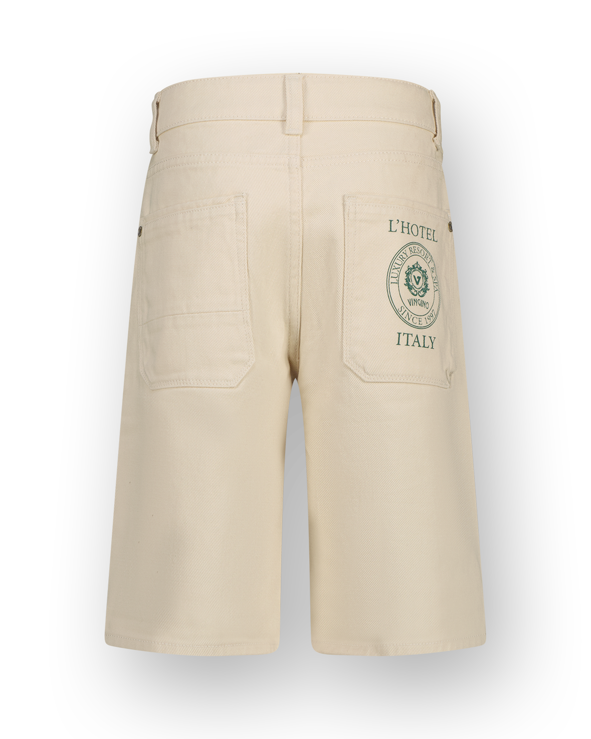 Relaxed Short Christian white